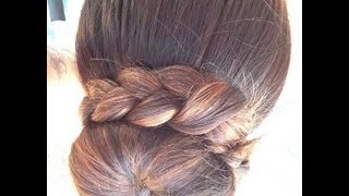 Acconciatura in meno di 5 min: Chignon intrecciato.