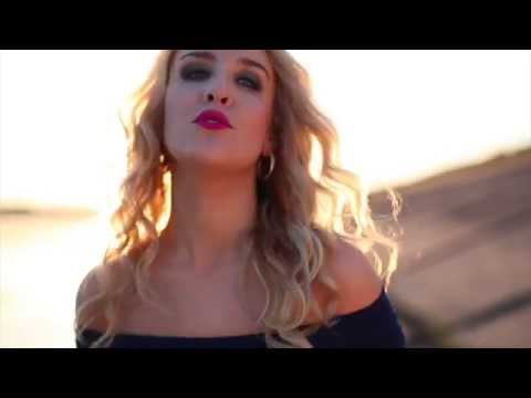 JeyJeySax feat. Ania Deko - Szeptem
