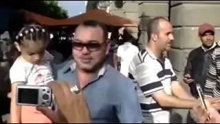 Le Roi Mohammed VI dans les rues de Tunis (2)