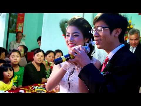 Cô dâu chú rể hát