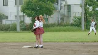 t.A.T.u. in the Japaneese commercial of "Snickers"