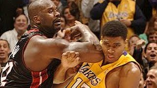 Andrew Bynum dunking on Shaq -