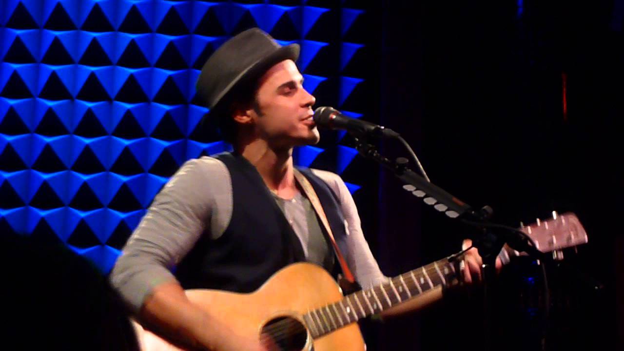 Kris Allen - My Weakness (2nd show) - NYC 10-27-12 - YouTube