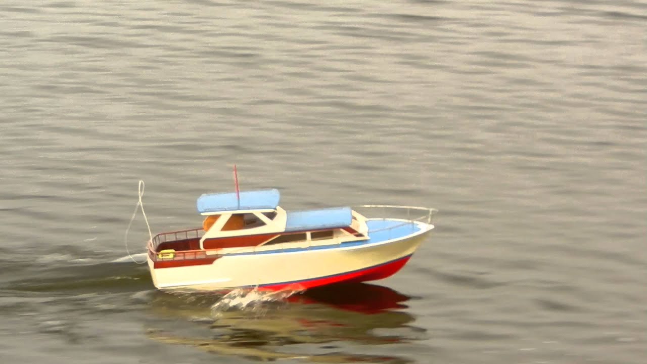Scratch Built Trojan RC Cruiser Boat Model 12-05-2012 - YouTube