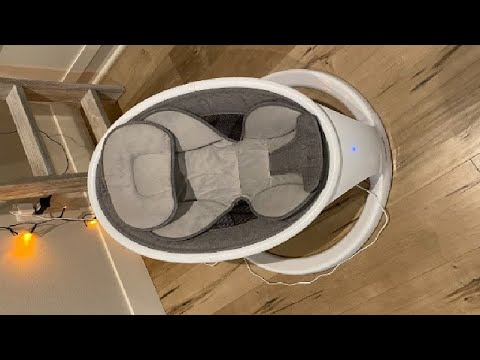 video Munchkin Bluetooth Enabled Baby Swing