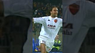 ⚽️⚽️ Batistuta’s first brace for Roma! 🔥🔙?? #LecceRoma 2000-01 #asroma #seriea #goals