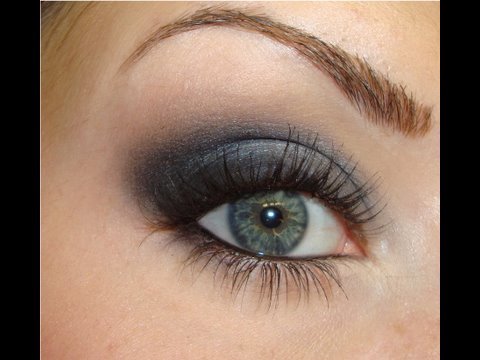 Natural Simple Defined Everyday Makeup & Update · Smokey Navy Eyes MAC