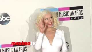 Christina Aguilera 2013 American Music Awards Red Carpet - AMAs 2013