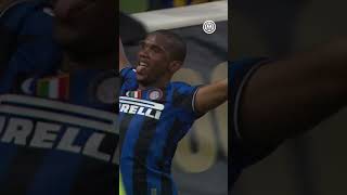 Eto’o and that iconic bicycle kick 😎🇩🇿??? Follow us for more unforgettable vide📽️ ??? #Short