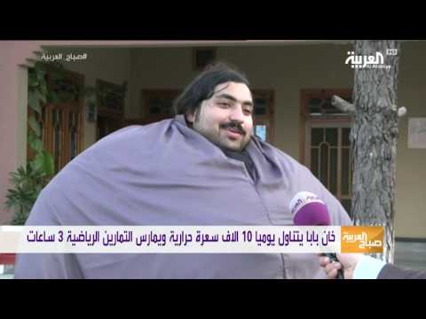 باكستاني يزن 440 كلغ ويأكل 4 دجاجات و36 بيضة يوميا