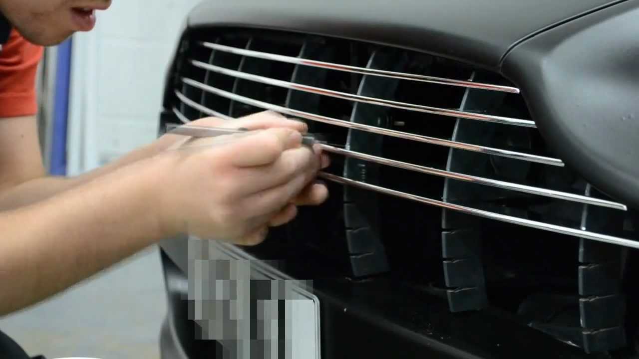 Aston Martin Vantage Chrome Grille Fitting Reformauk
