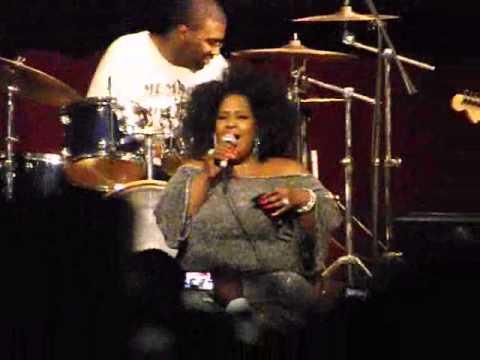 Shirley Brown - Woman To Woman (Live 2013) - YouTube