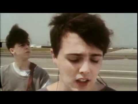 FOR FEARS MAD WORLD LETRA for fears mad world letra: