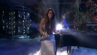 Miley Cyrus - When I Look At You (live)