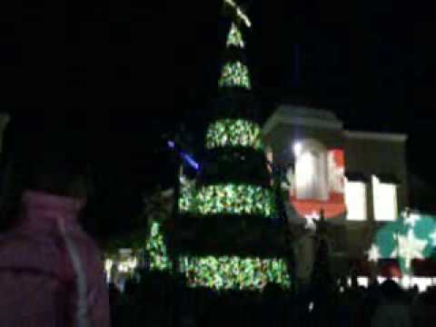 the shops at wiregrass mall s christmas light show youtube the shops at wiregrass mall s christmas light show youtube