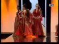 MAROC: défilé sur les podiums de paris