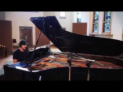 Luke Bryan- Tailgate Blues (piano version) - YouTube