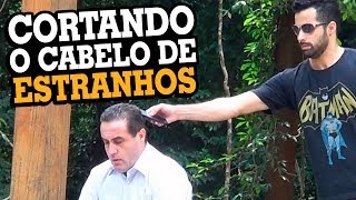 CORTANDO O CABELO DE ESTRANHOS - STUPIDSHOW