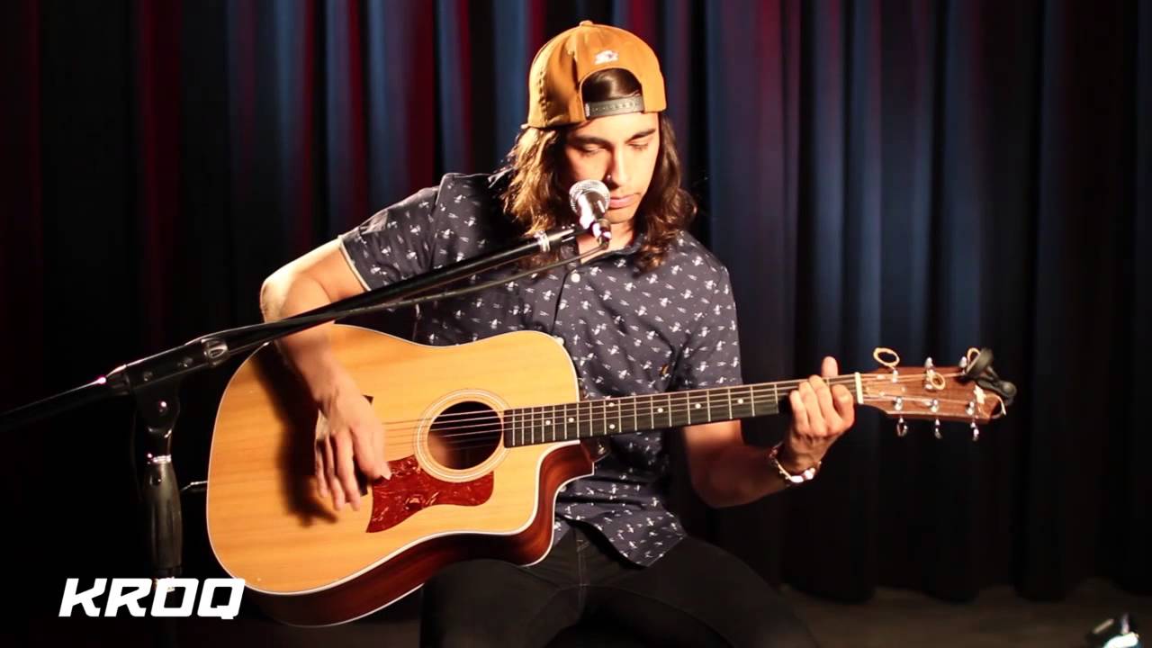 Pierce The Veil - Hold On Till May (KROQ Acoustic) - YouTube