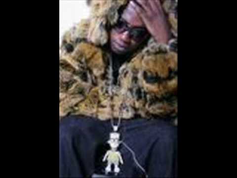 kush is my cologne-gucci mane (ft.bun b,e-40,devin the dude) - YouTube