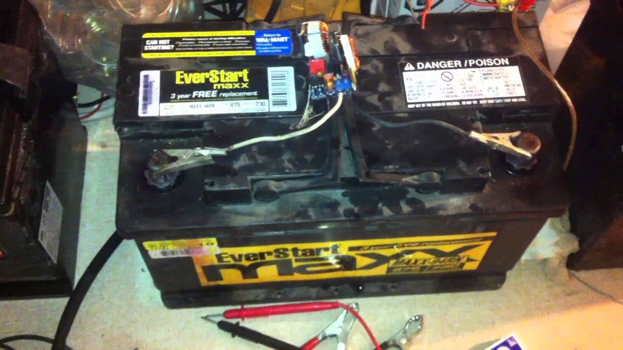 Lead-acid car battery reconditioning using electronic desulfator Bat 