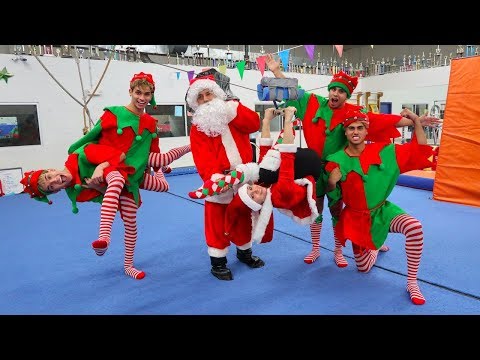FUNNY CHRISTMAS GYMNASTICS!