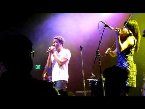 Childish Gambino // So Fly (Live) - YouTube