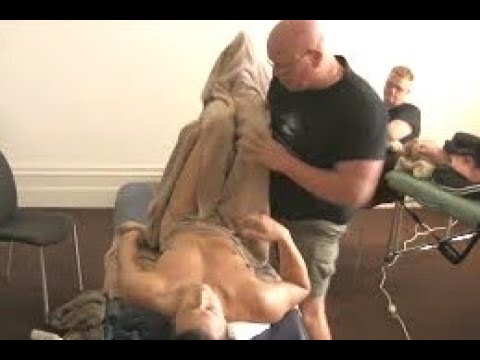 Melbourne Massage Courses Demonstration - Very Deep Tissue Melbourne Massage Courses Demonstration - Very Deep Tissue
