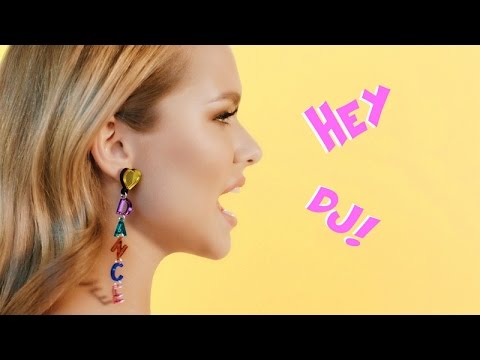 Стефания Маликова - Hey, Dj