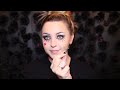 Queen of Hearts Halloween Look