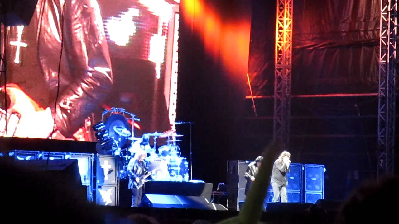 Black Sabbath - Iron Man - Download Festival - 10/06/2012 - YouTube