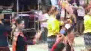 เซิ้งภูไทตะไลล้าน 3 กุดหว้า