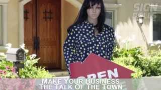 Sign Waving Mannequin