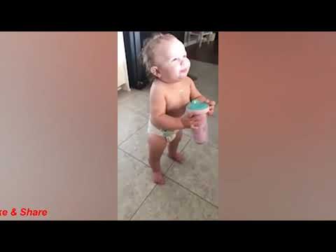 Funny Babies Playing with Water - Funny Videos