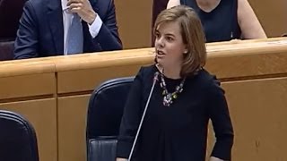 Senador calla a Soraya: "La monarquía forma parte de una hipoteca del pasado. ¡Viva la República!"