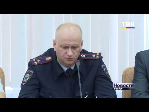 50 полицейских обеспечивали порядок в День знаний в Бердске 50 полицейских обеспечивали порядок в День знаний в Бердске
