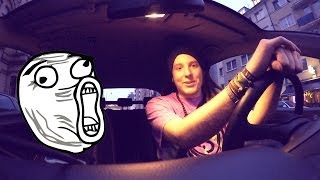 Zuschauer rasten im Auto total aus! Mega Lustig xD #Läuft