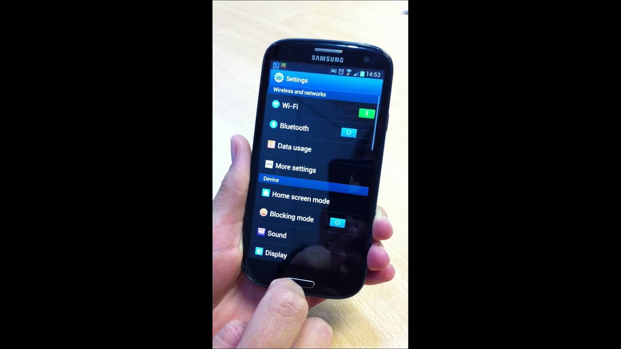 How to turn off Data Roaming on a Samsung Galaxy - YouTube