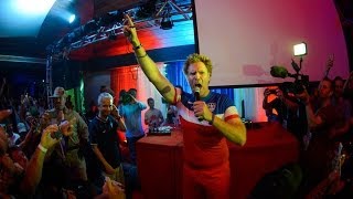 Will Ferrell Crashes #FanHQ in Recife