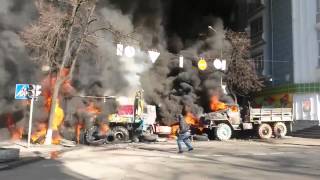 18.02.14 - пожар на улице садовой Киев