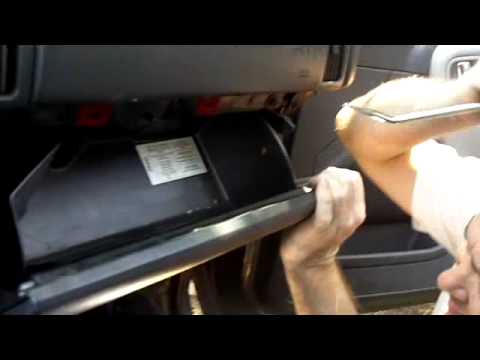 Part 3, 1999-2000 Jeep Grand Cherokee Dashboard Removal - Youtube