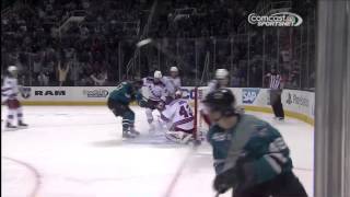 Tomas Hertl scores fourth goal of game with nasty finish