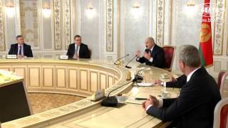 Лукашенко: Беларусь должна оставаться суверенным и независимым государством