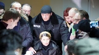 Освобождение Ю.Тимошенко. Первые кадры! Tymoshenko release. Robinzon.TV