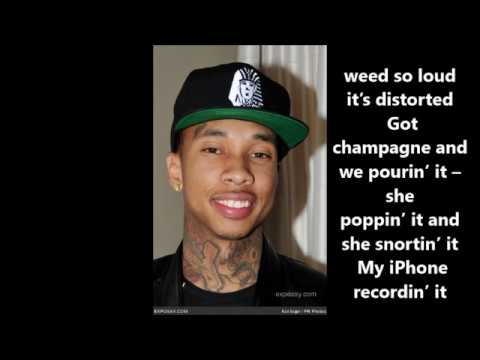 Molly feat Cedric Gervais Wiz Khalifa Mally Mall