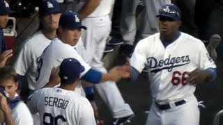 Ryu Hyun-jin 류현진 Wins Game by Himself Pitching and Hitting 2013-8-30 Highlights