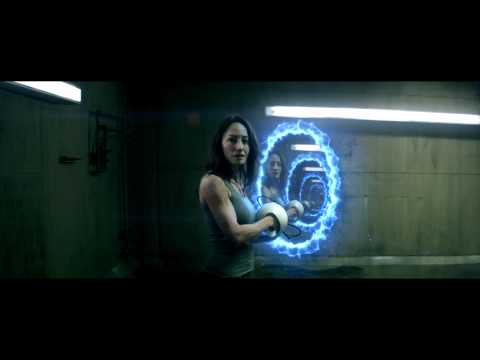 Занятное лайв экшен видео Portal: No Escape