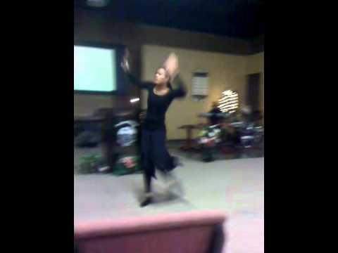 alabaster box cece winans - praise dance - YouTube