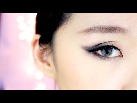 Anime Lips Makeup