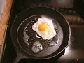 Cast Iron Breakfast: Cooking Eggs